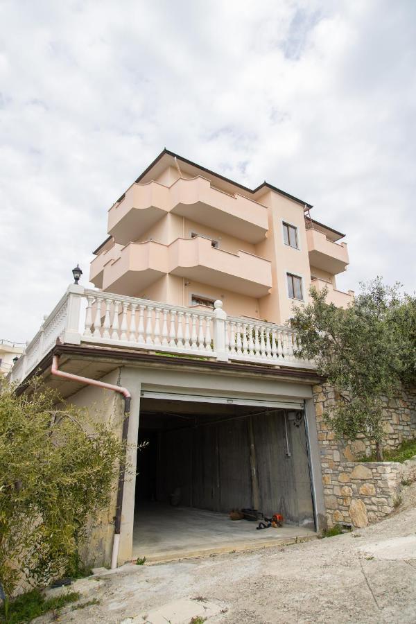 Appart hôtel Dei Limoni